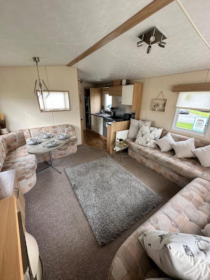 6 Berth Caravan On Marine Holiday Park Hotel Rhyl Exterior foto